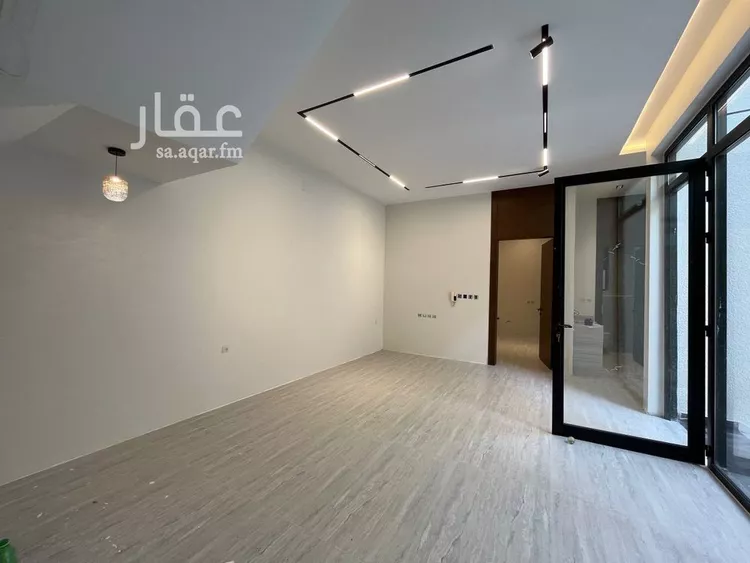 فيلا للبيع في شارع أمين بن محمد مرداد, حي المهدية, مدينة الرياض, منطقة الرياض 26