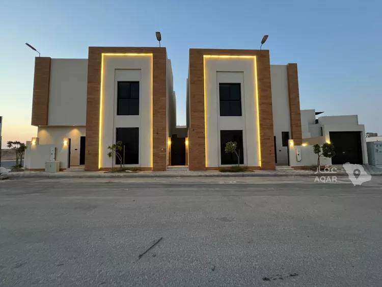 Villa for Sale in Riyadh Al Mahdiyah 1 صورة