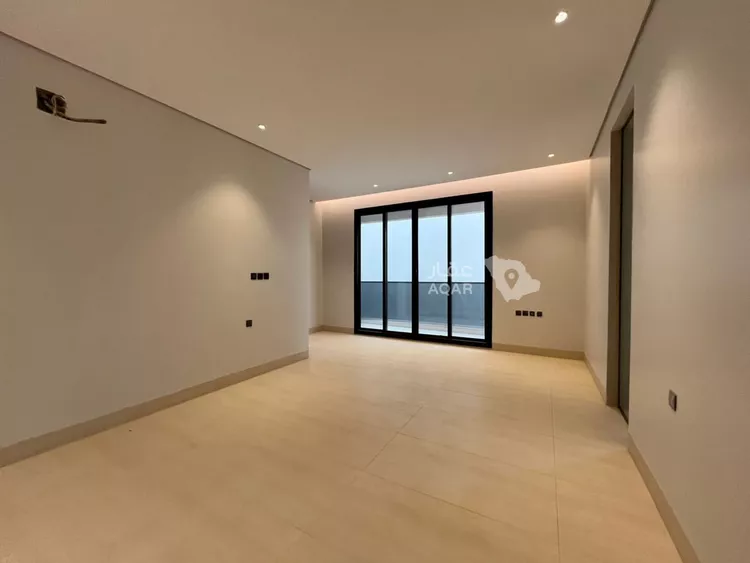 فيلا للبيع في شارع خلف الأحمر, حي المهدية, مدينة الرياض, منطقة الرياض 18