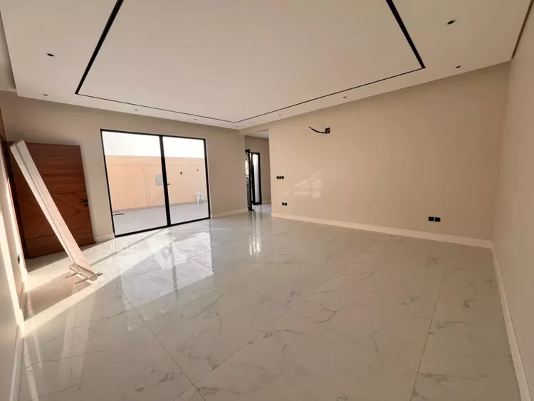 فيلا للبيع في شارع أبي الحسن الأسفرائيني, حي المهدية, مدينة الرياض, منطقة الرياض 8