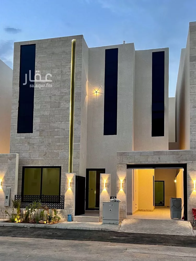 فيلا للبيع في شارع عبدالقادر بن عبدالوارث, حي المهدية, مدينة الرياض, منطقة الرياض صورة 2