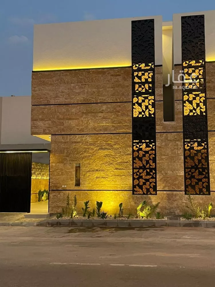 فيلا للبيع في شارع أحمد بن الحسن الأنصاري, حي المهدية, مدينة الرياض, منطقة الرياض صورة 2