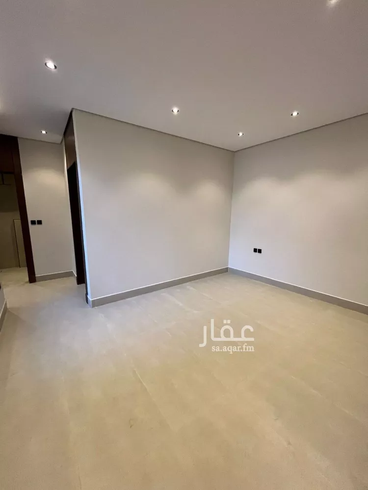 فيلا للبيع في شارع قطب الدين بن السلطان, حي المهدية, مدينة الرياض, منطقة الرياض 23