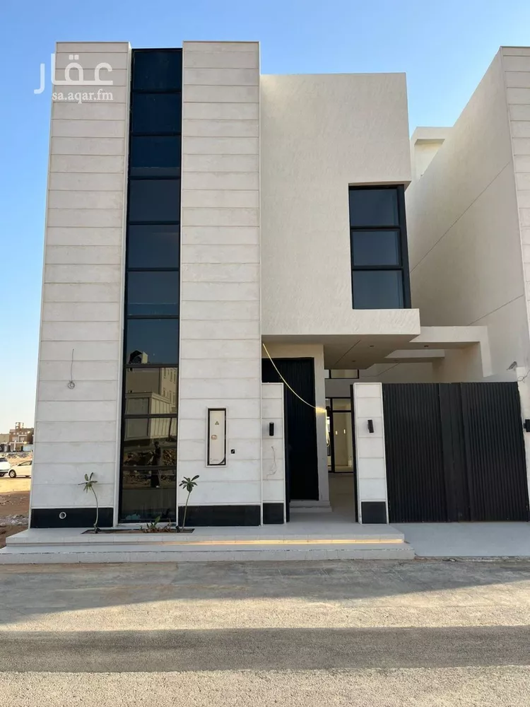 فيلا للبيع في شارع أحمد بن هاشم, حي المهدية, مدينة الرياض, منطقة الرياض صورة 4