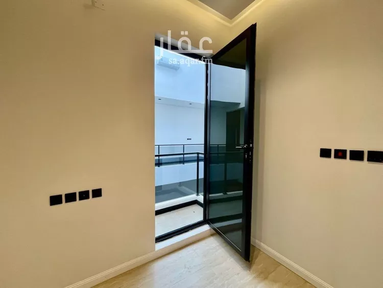 شقة للبيع في شارع ابي الشيخ الاصبهاني, حي المهدية, مدينة الرياض, منطقة الرياض 16