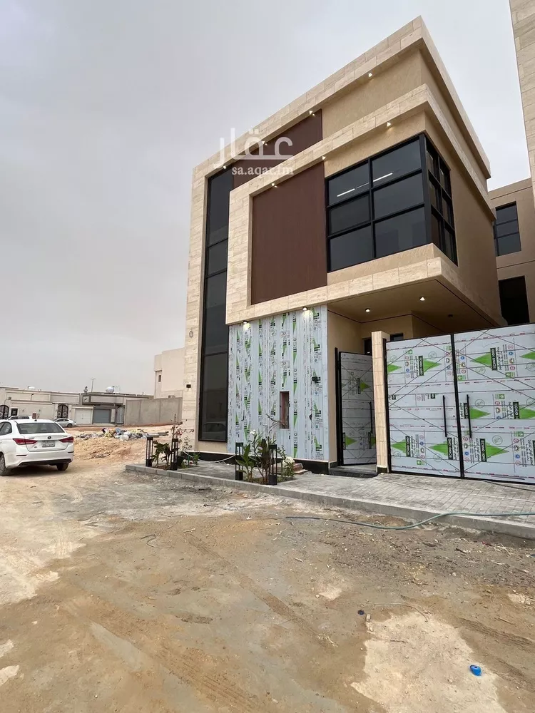 فيلا للبيع في شارع أحمد الكازروني, حي المهدية, مدينة الرياض, منطقة الرياض صورة 3