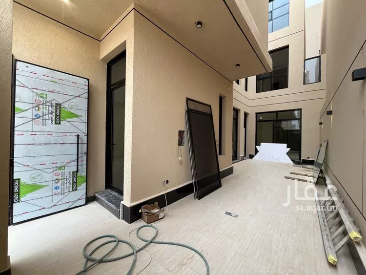 فيلا للبيع في شارع أحمد الكازروني, حي المهدية, مدينة الرياض, منطقة الرياض صورة 5