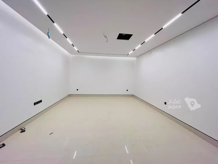 فيلا للبيع في شارع مليح بن طريف, حي المهدية, مدينة الرياض, منطقة الرياض 8