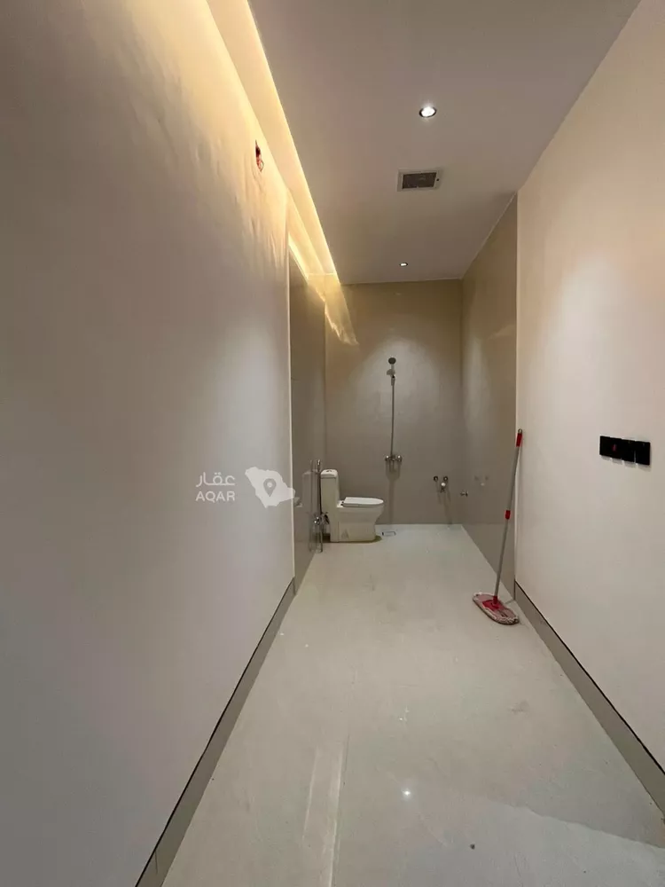 فيلا للبيع في شارع مليح بن طريف, حي المهدية, مدينة الرياض, منطقة الرياض 16