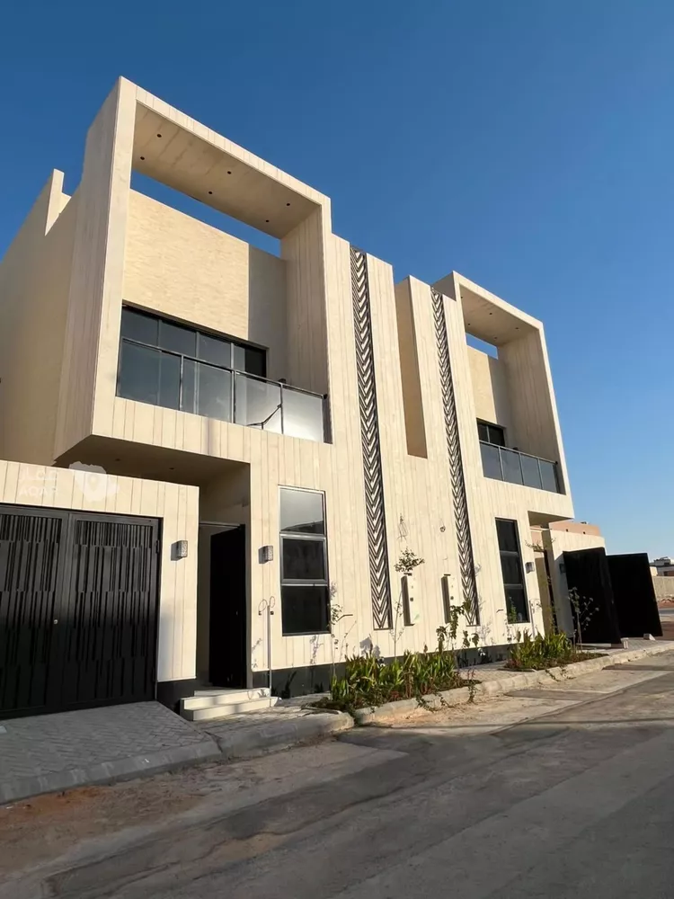 Villa for Sale in Riyadh Al Mahdiyah 4