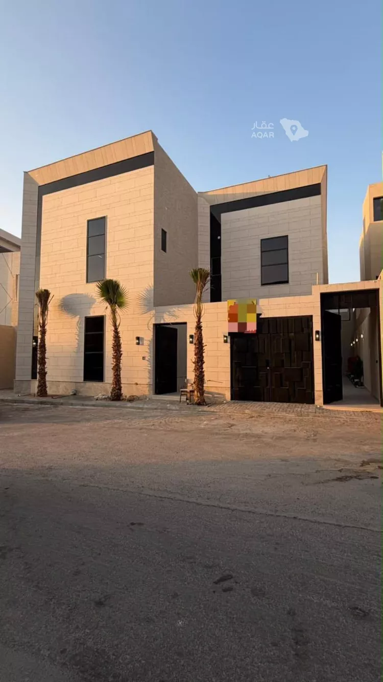 Villa for Sale in Riyadh Al Mahdiyah 2
