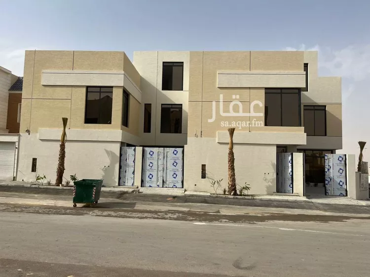 فيلا للبيع في شارع أحمد البرلسي, حي المهدية, مدينة الرياض, منطقة الرياض صورة 2