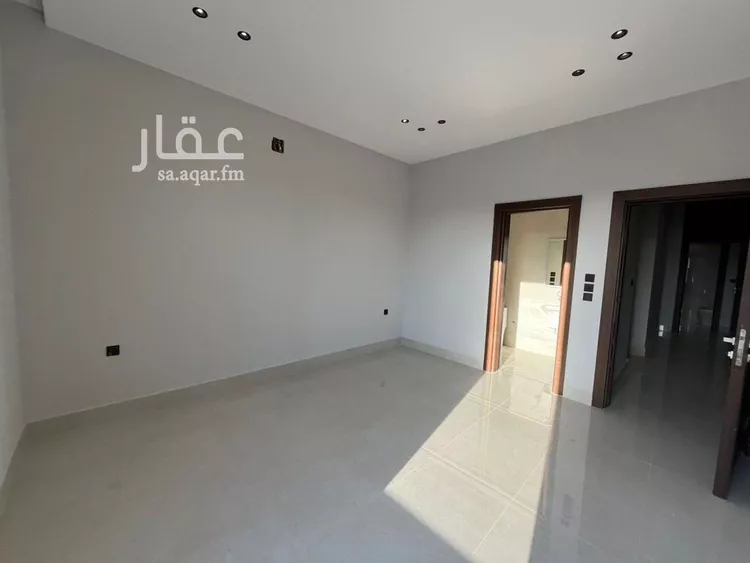 فيلا للبيع في شارع أحمد بن الحسن الأنصاري, حي المهدية, مدينة الرياض, منطقة الرياض 17