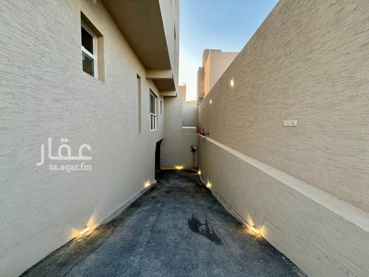 عمارة للبيع في شارع أبي عروة, حي المهدية, مدينة الرياض, منطقة الرياض 7