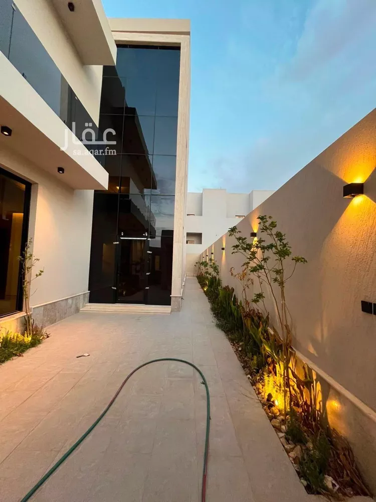 فيلا للبيع في شارع علي بن فارس, حي المهدية, مدينة الرياض, منطقة الرياض 9