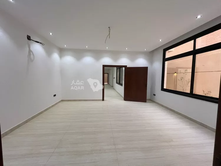 فيلا للبيع في شارع خلف الأحمر, حي المهدية, مدينة الرياض, منطقة الرياض 13
