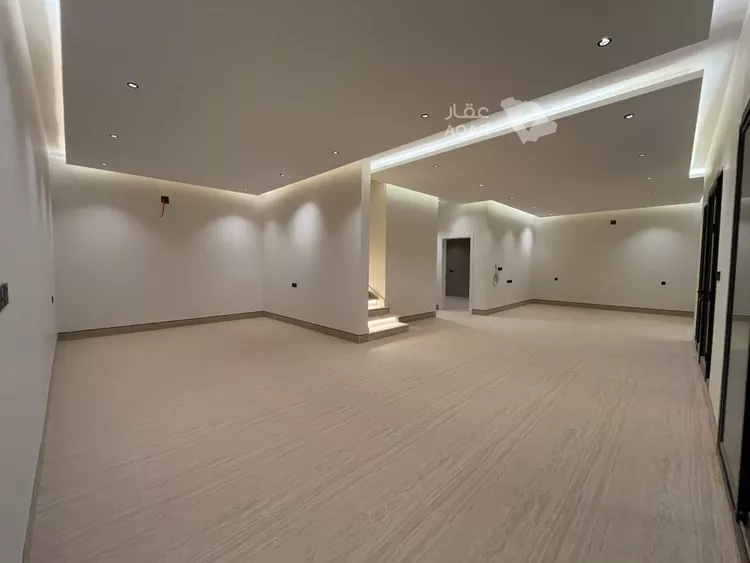 Villa for Sale in Riyadh Al Mahdiyah 14