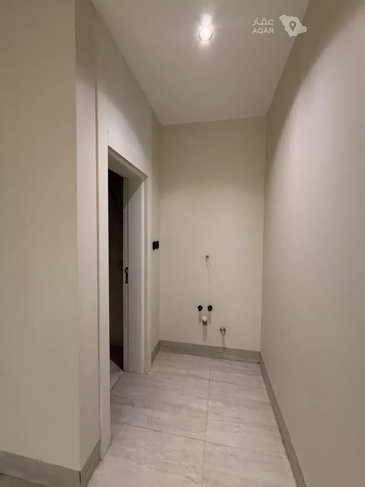 Villa for Sale in Riyadh Al Mahdiyah 11