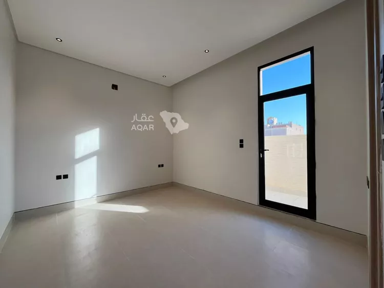 Villa for Sale in Riyadh Al Mahdiyah 28