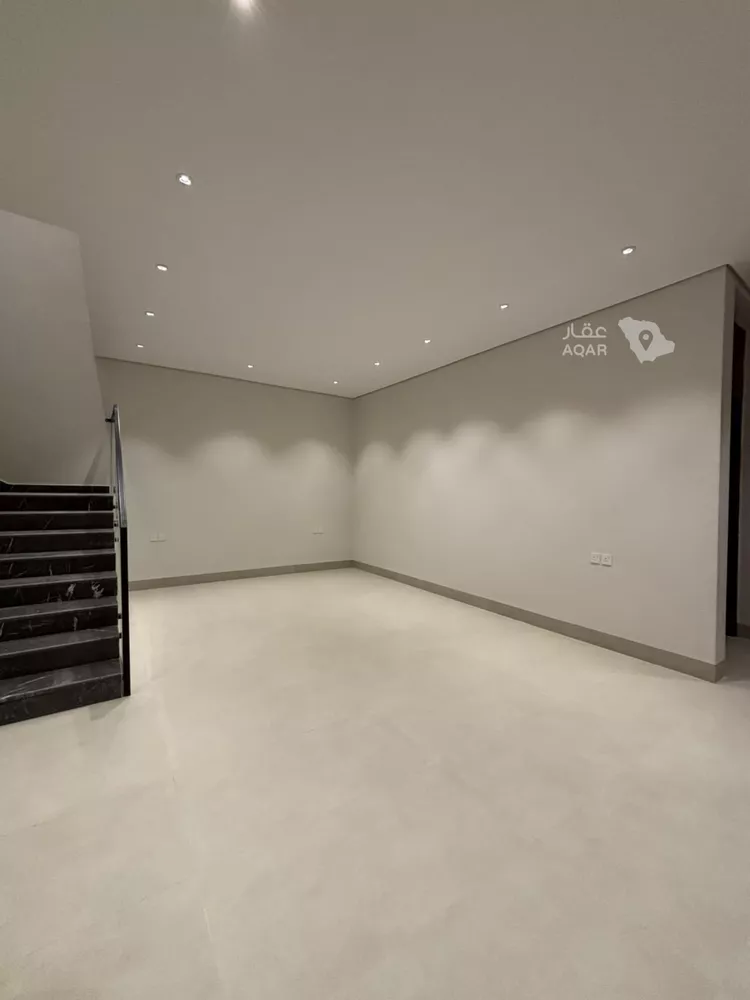 Villa for Sale in Riyadh Al Mahdiyah 21