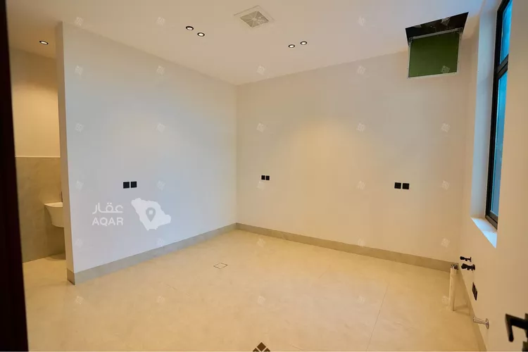فيلا للبيع في شارع محمد بن عيسى العدني, حي المهدية, مدينة الرياض, منطقة الرياض 14