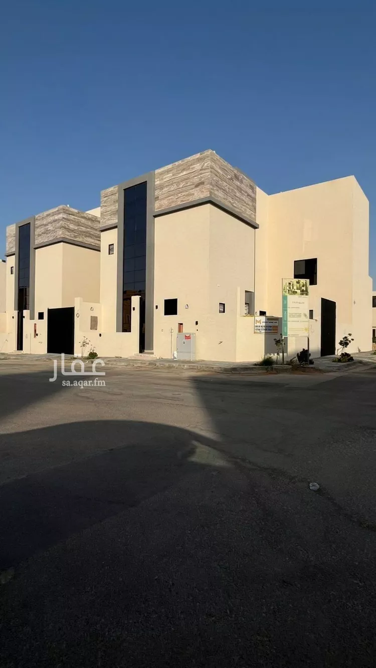 فيلا للبيع في شارع عبدالله النحوي, حي المهدية, مدينة الرياض, منطقة الرياض