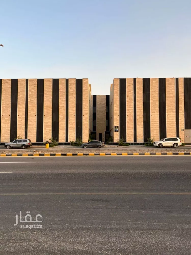 شقة للبيع في شارع أبي الحسن الأسفرائيني, حي المهدية, مدينة الرياض, منطقة الرياض صورة 2