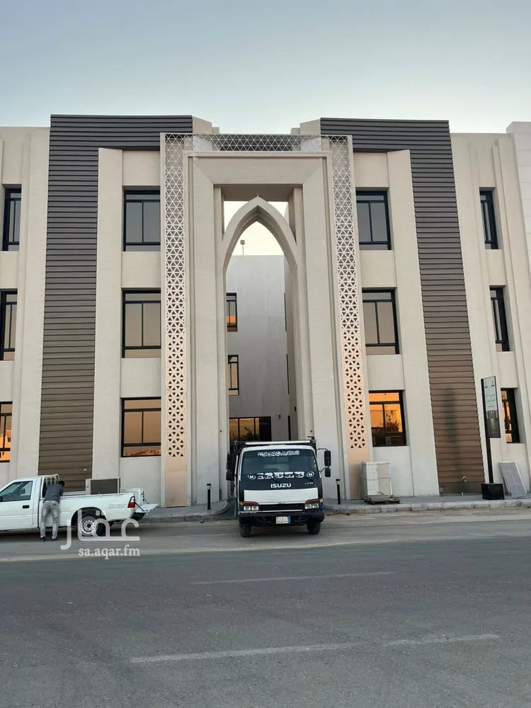 شقة للبيع في شارع فؤاد محمد عمر توفيق, حي المهدية, مدينة الرياض, منطقة الرياض صورة 2