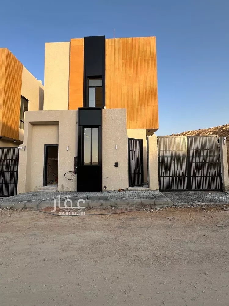 فيلا للبيع في شارع إبراهيم بن علي بن علوي, حي المهدية, مدينة الرياض, منطقة الرياض صورة 4