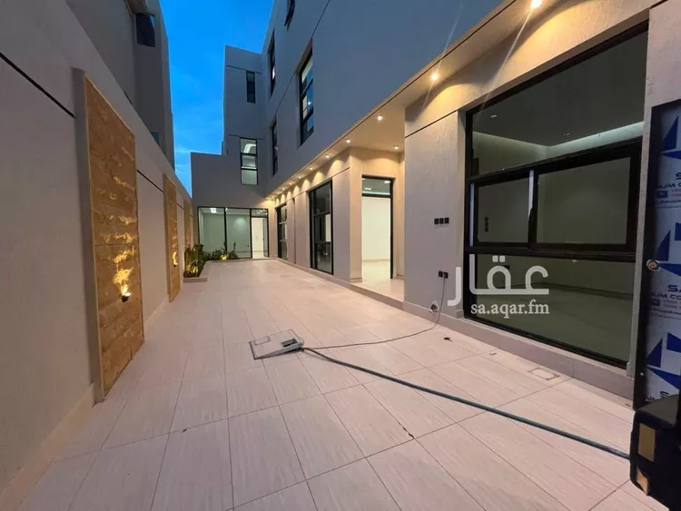 Villa for Sale in Riyadh Al Mahdiyah صورة 3
