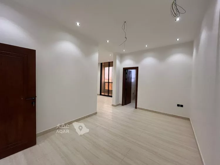 فيلا للبيع في شارع خلف الأحمر, حي المهدية, مدينة الرياض, منطقة الرياض 19
