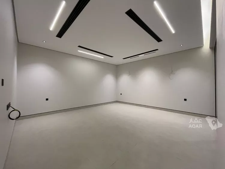 Villa for Sale in Riyadh Al Mahdiyah 14