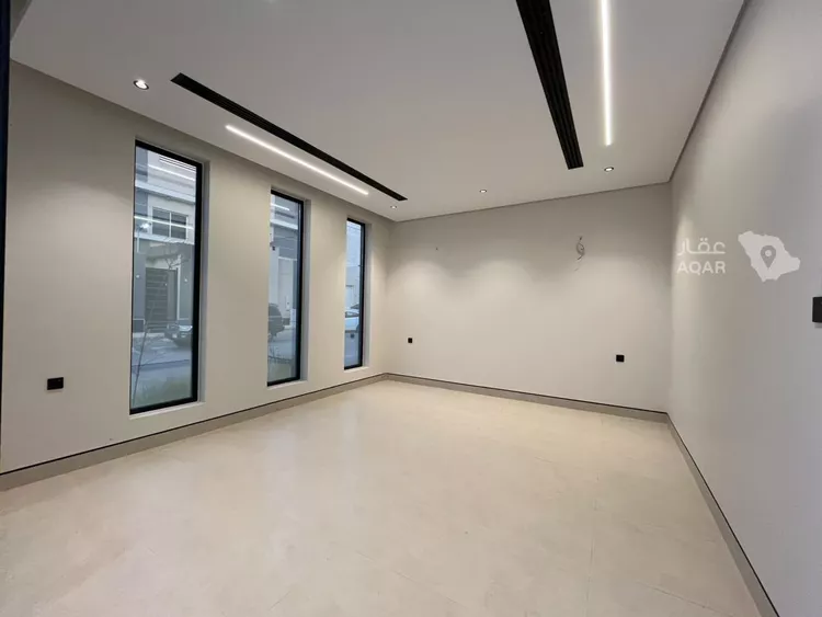 Villa for Sale in Riyadh Al Mahdiyah 15