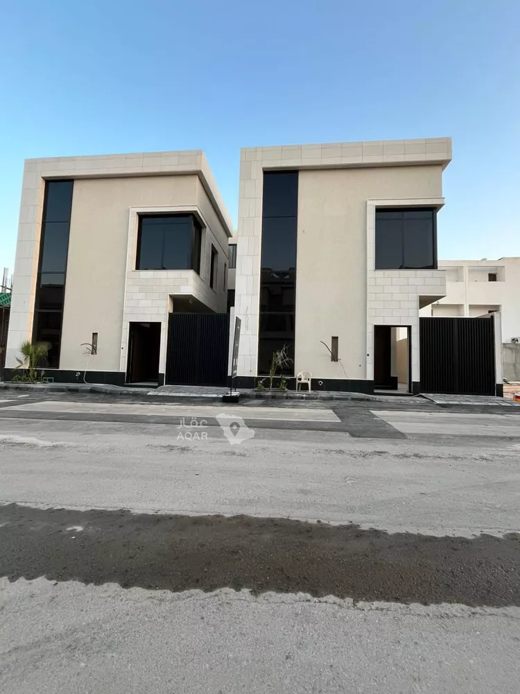 Villa for Sale in Riyadh Al Mahdiyah