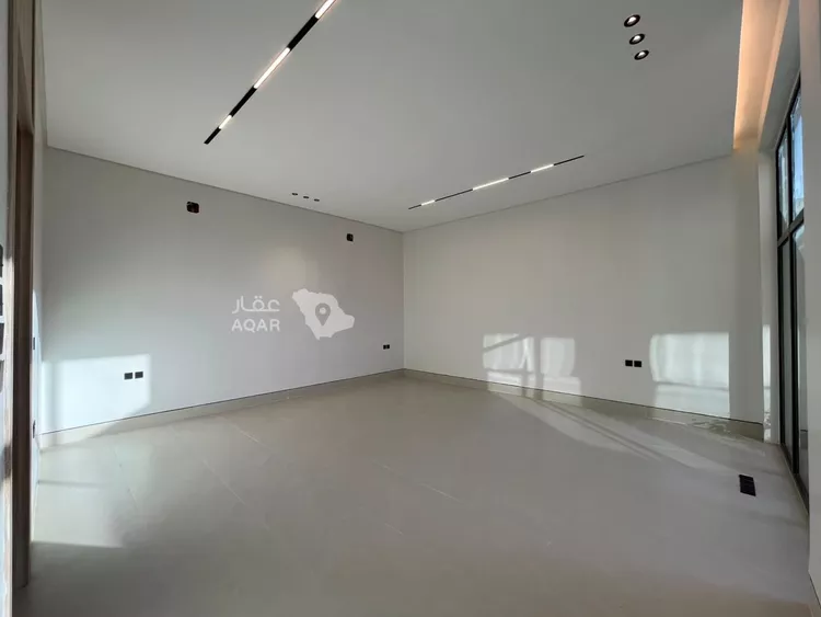 Villa for Sale in Riyadh Al Mahdiyah 14