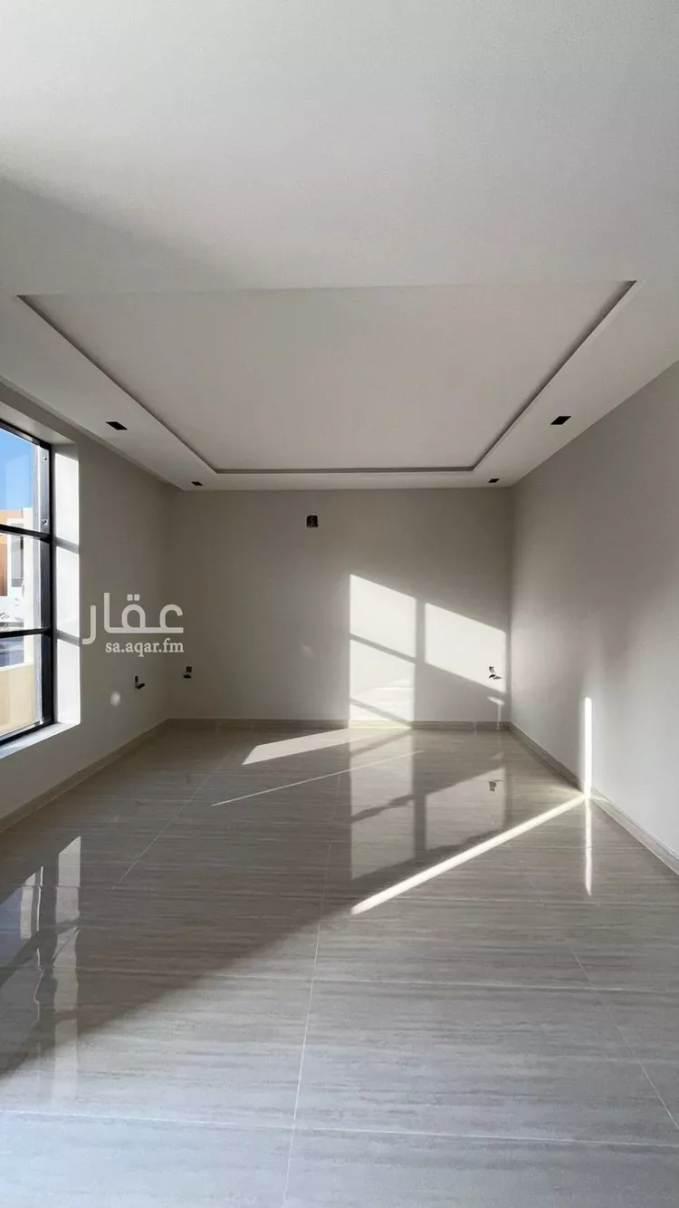 فيلا للبيع في شارع عبدالله النحوي, حي المهدية, مدينة الرياض, منطقة الرياض صورة 5
