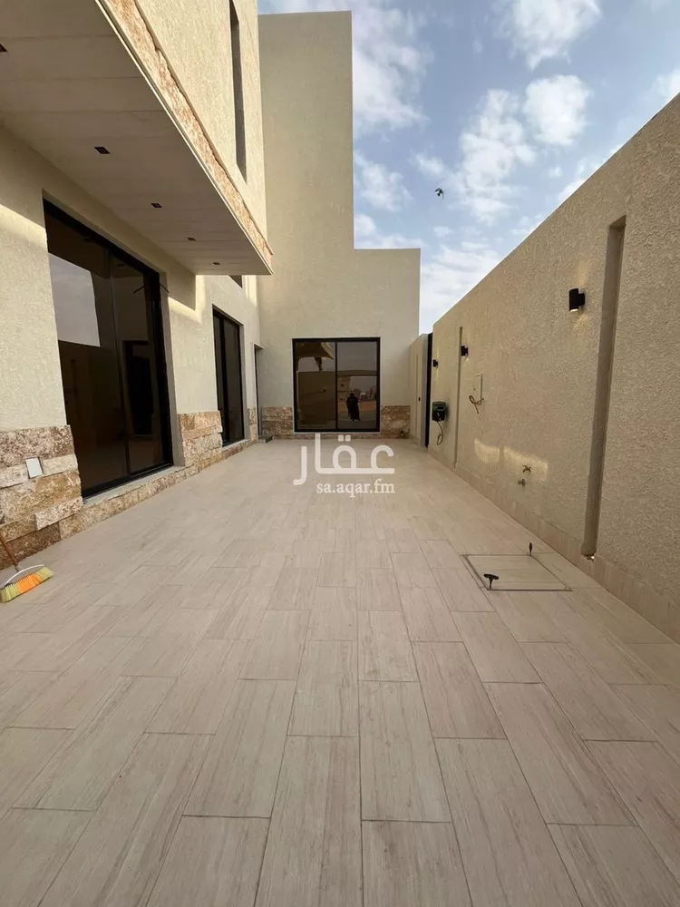فيلا للبيع في شارع أبي ثابت الخطيب, حي المهدية, مدينة الرياض, منطقة الرياض صورة 5