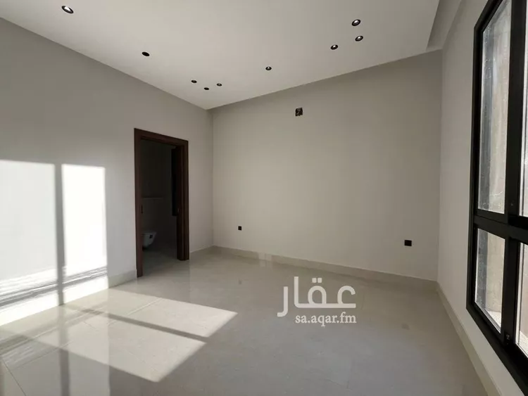 فيلا للبيع في شارع أحمد بن الحسن الأنصاري, حي المهدية, مدينة الرياض, منطقة الرياض 27