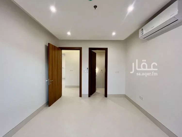 عمارة للبيع في شارع أبي عروة, حي المهدية, مدينة الرياض, منطقة الرياض 28