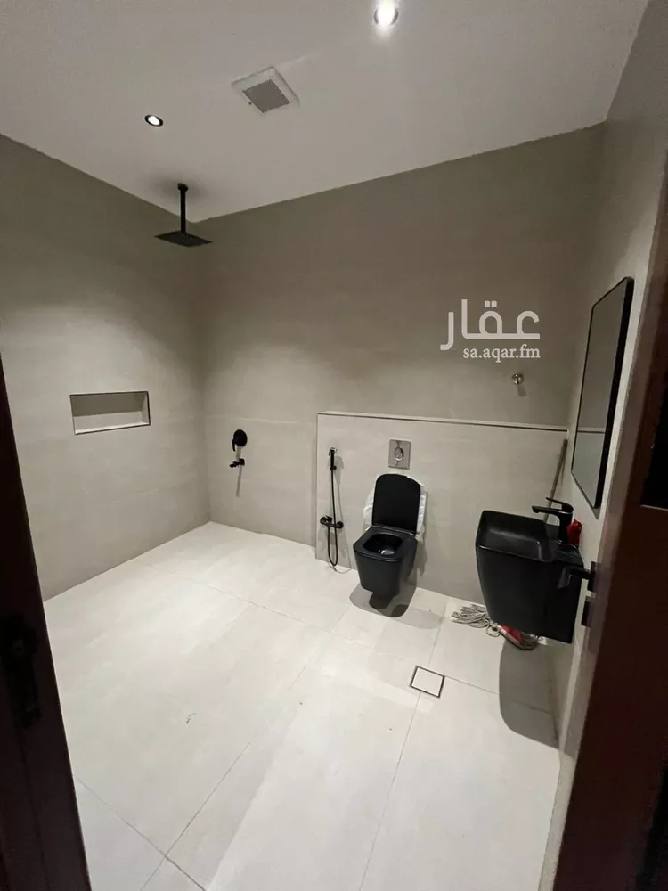 شقة للبيع في شارع عبداللطيف بن المبارك, حي المهدية, مدينة الرياض, منطقة الرياض 12