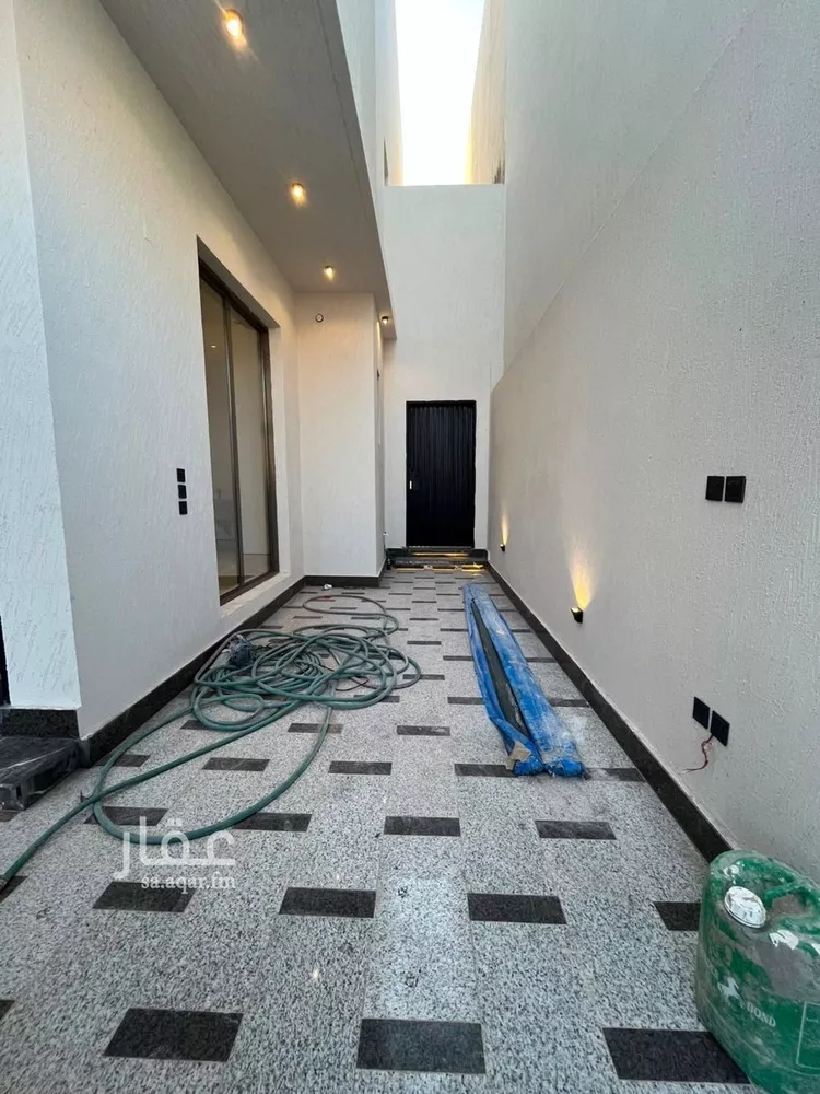 Villa for Sale in Riyadh Al Mahdiyah 6