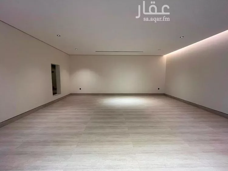 فيلا للبيع في شارع عبدالله النحوي, حي المهدية, مدينة الرياض, منطقة الرياض 13