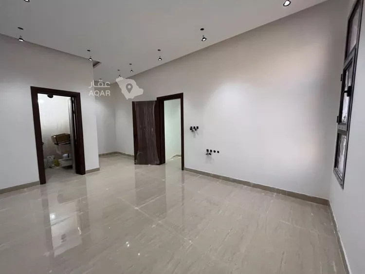 Villa for Sale in Riyadh Al Mahdiyah 10