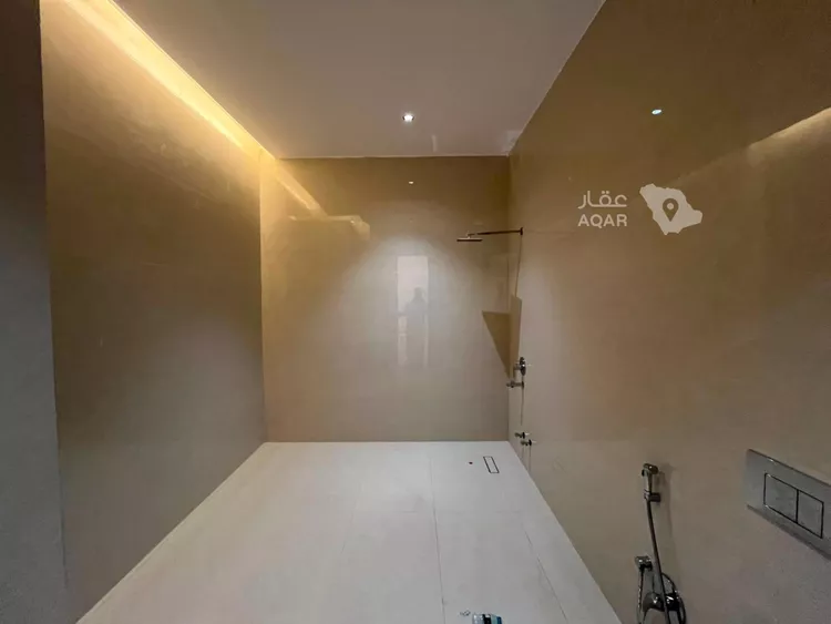 Villa for Sale in Riyadh Al Mahdiyah 28