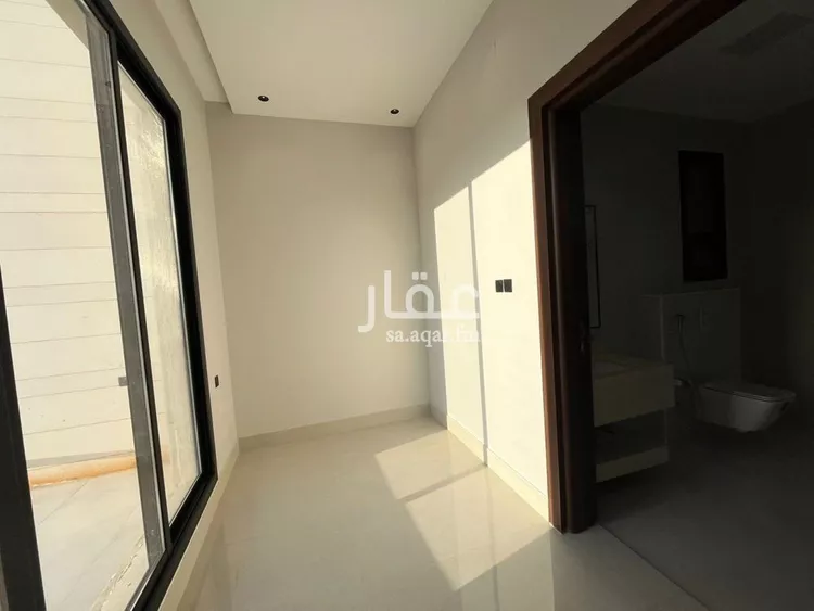 فيلا للبيع في شارع أحمد بن الحسن الأنصاري, حي المهدية, مدينة الرياض, منطقة الرياض 26