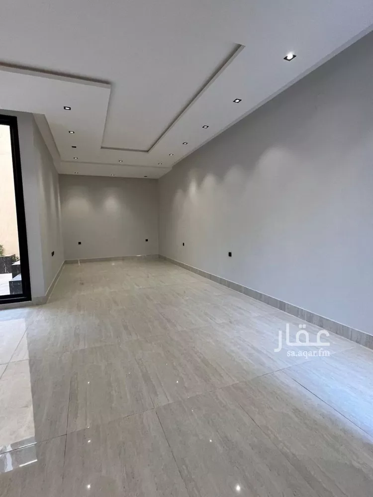 فيلا للبيع في شارع كرم الحربي, حي المهدية, مدينة الرياض, منطقة الرياض صورة 5