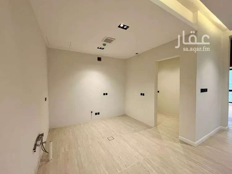 شقة للبيع في شارع ابي الشيخ الاصبهاني, حي المهدية, مدينة الرياض, منطقة الرياض 19