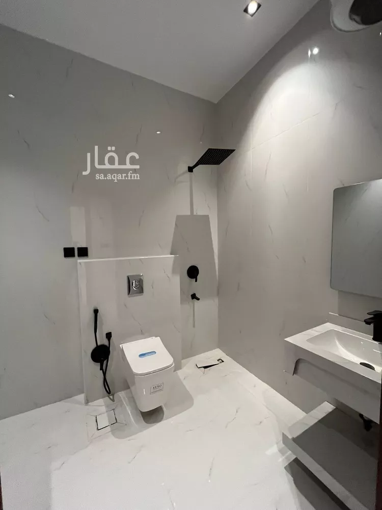 عمارة للبيع في شارع أبي عروة, حي المهدية, مدينة الرياض, منطقة الرياض 24