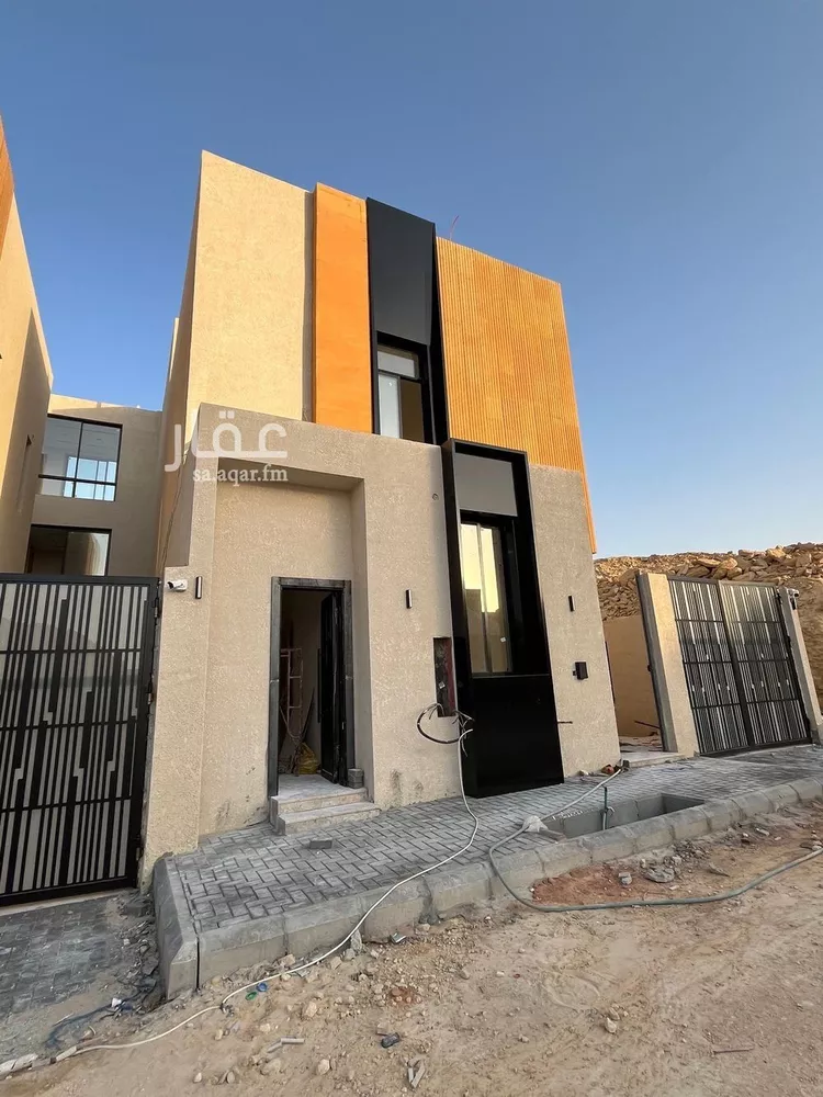 فيلا للبيع في شارع إبراهيم بن علي بن علوي, حي المهدية, مدينة الرياض, منطقة الرياض صورة 2
