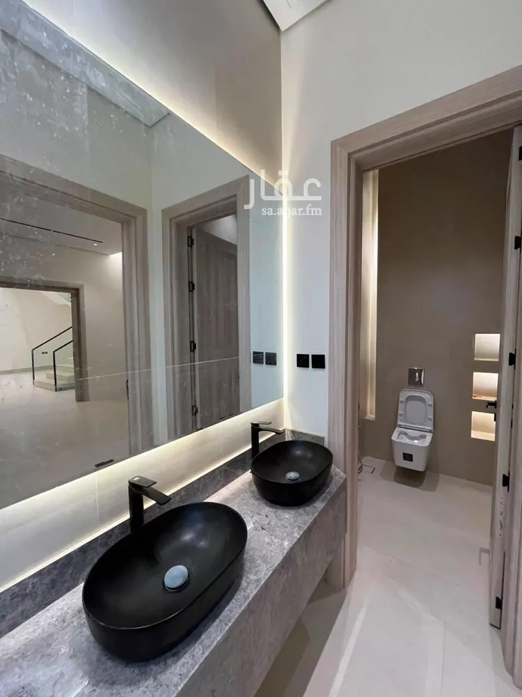 Villa for Sale in Riyadh Al Mahdiyah صورة 5